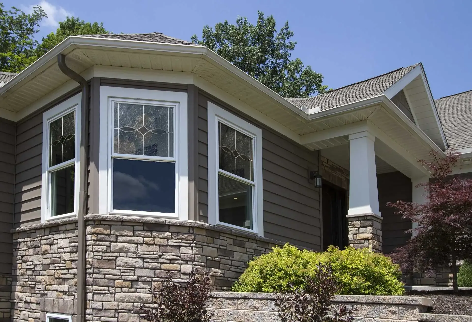 Single & Double Hung Windows